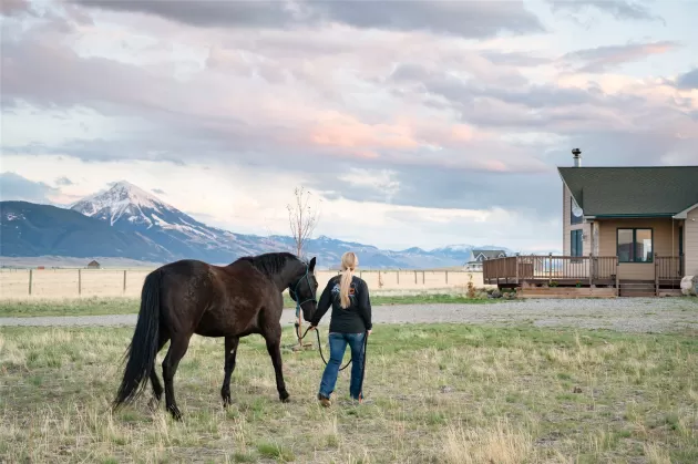 138 Inverness Road Livingston Singlefamilyresidenc