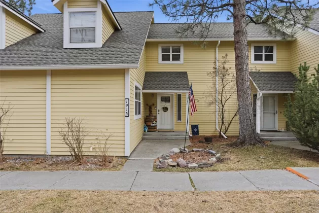 1915 E Broadway Street Missoula Townhouse 3 Bedroo