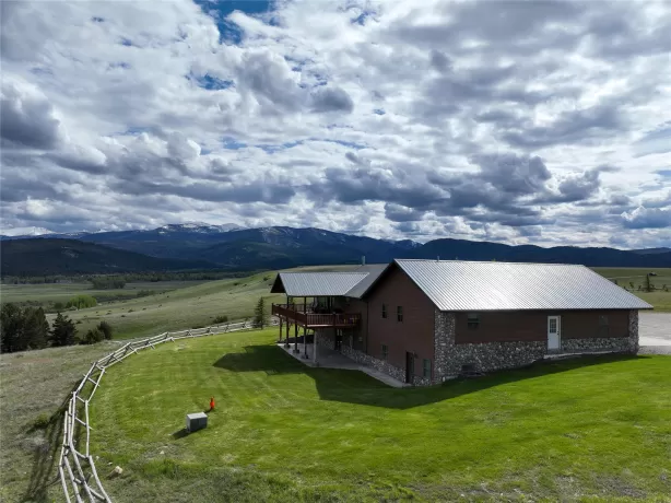 3314 Gold Creek Road Gold Creek Singlefamilyreside