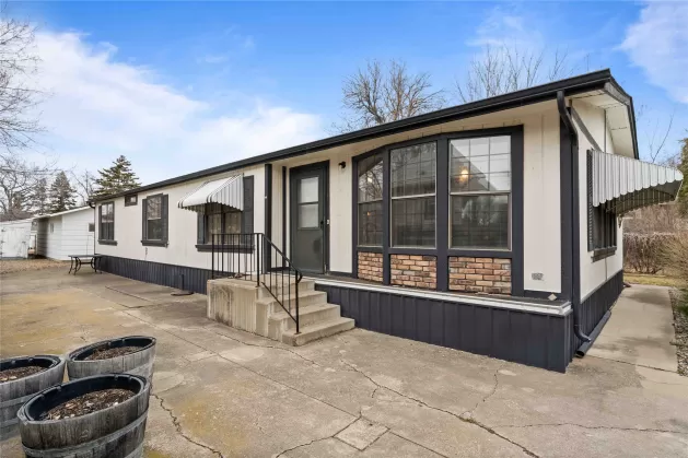 2413 Central Avenue Great Falls Manufacturedhome 3