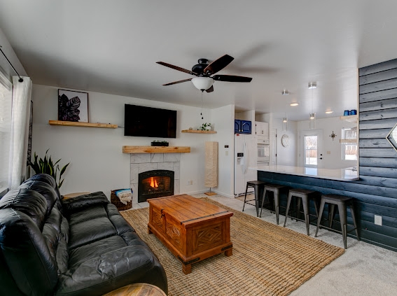 305 Lathrop Street W Clyde Park Singlefamilyreside