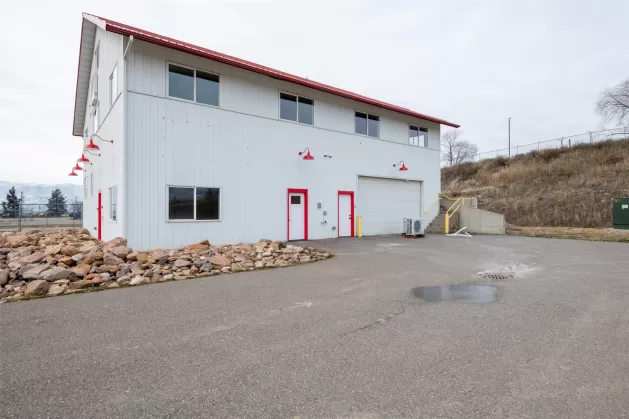 7890 Thornton Drive Missoula Buildingland Waterfro