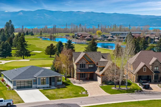 1363 Lake Pointe Drive Bigfork Singlefamilyresiden