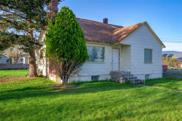1629   1631 River Road Missoula Waterfront