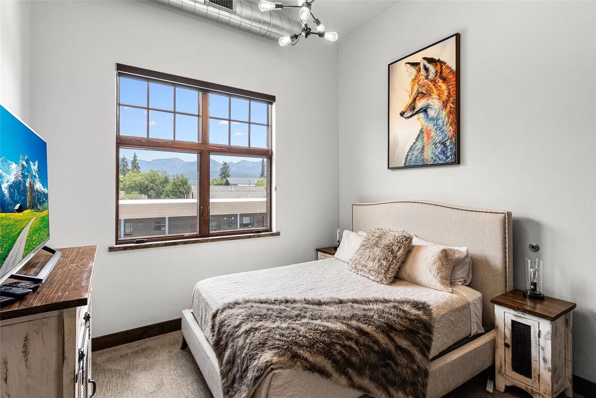 214 E 2nd Street Whitefish Condominium 2 Bedrooms