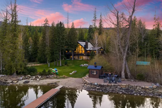 17562 W Swan Shores Road Bigfork Singlefamilyresid