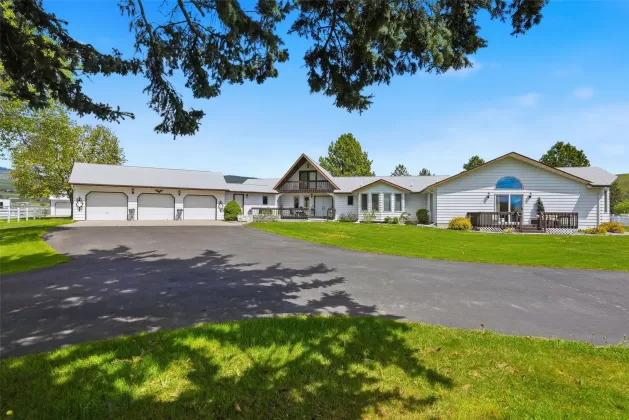 10705 George Cates Boulevard Missoula Singlefamily