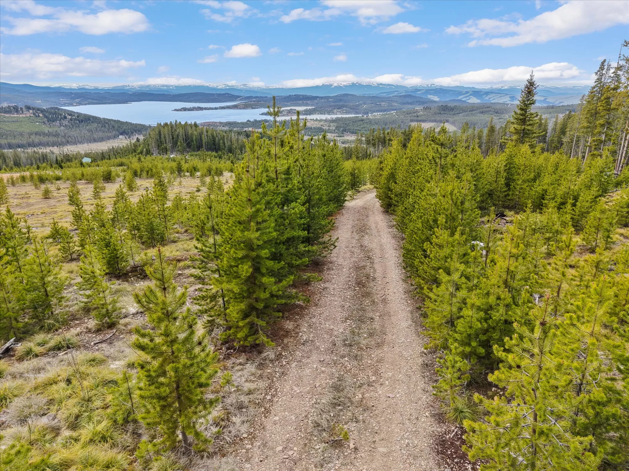 676 Ore Loop Anaconda Ski Waterfront 8 Acres