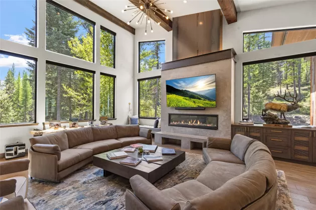 600 Whitefish Hills Drive Whitefish Singlefamilyre