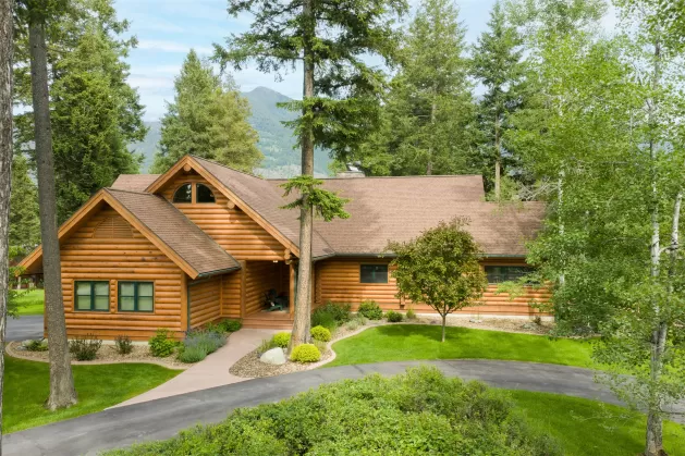 20 Wood Ridge Drive Columbia Falls Singlefamilyres