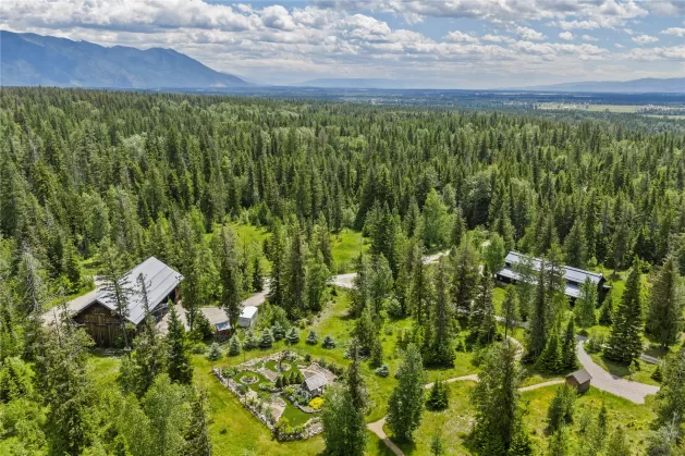 214 Rusty Spur Trail Whitefish Singlefamilyresiden