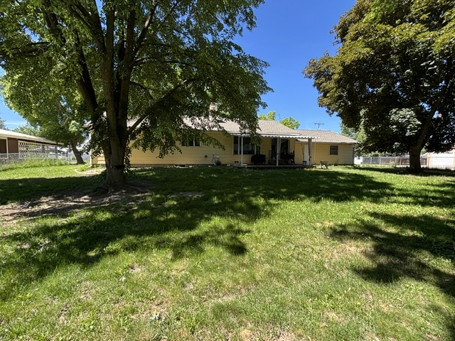 206 W Stanton Street Plains Singlefamilyresidence