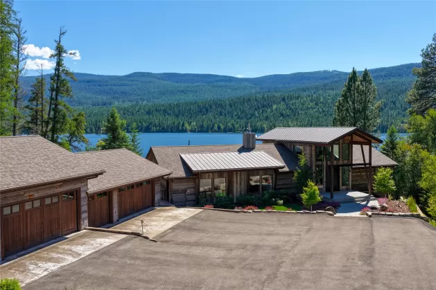 16415 MT Highway 83 Bigfork Singlefamilyresidence