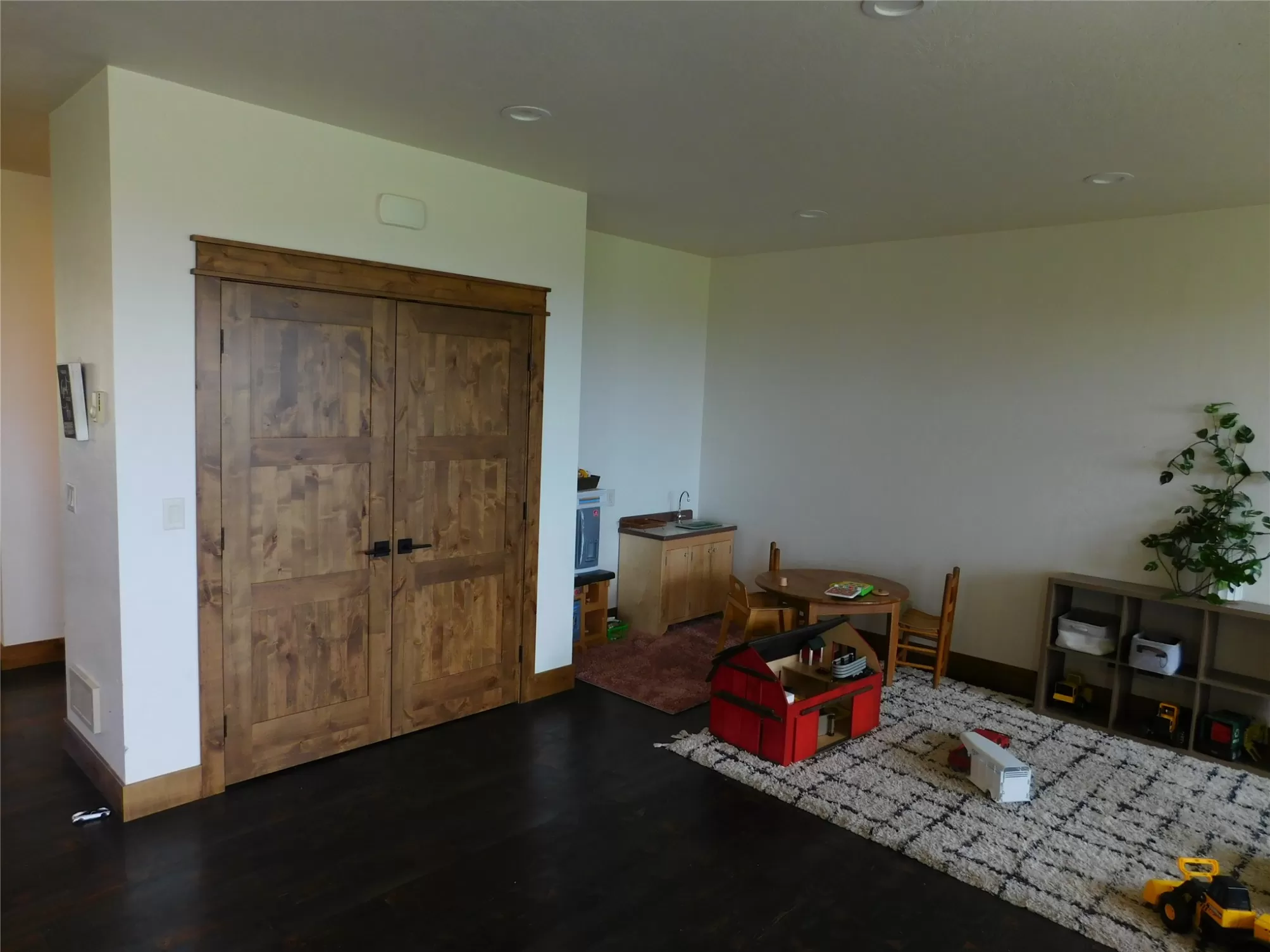 33460 Overland Road St Ignatius Singlefamilyreside