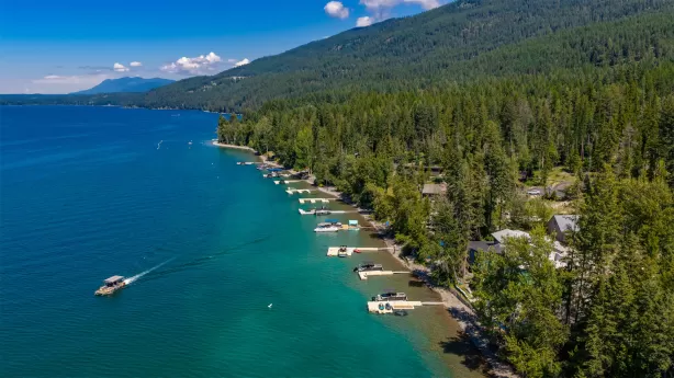 230 Jennings Lakeside Road Whitefish Singlefamilyr