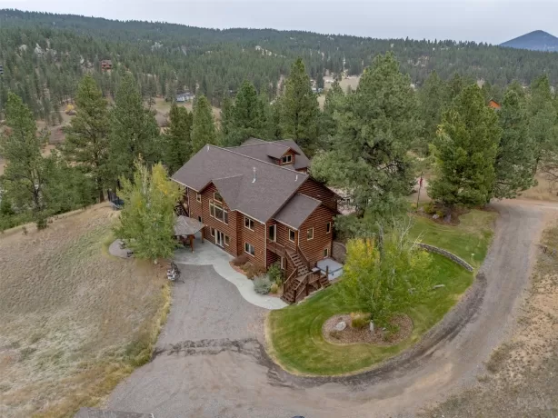 214 Solomon Mountain Road Clancy Singlefamilyresid