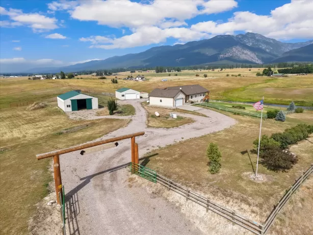 35570 Canyon Mill Road Ronan Singlefamilyresidence