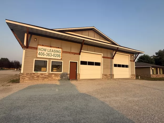 104 Fabers Way Hamilton Building Waterfront 3480 S