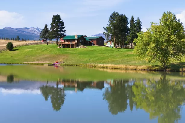 1335 Country Road Victor Singlefamilyresidence 2 B