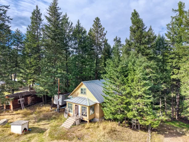 1251 Rhodes Draw Kalispell Singlefamilyresidence 2