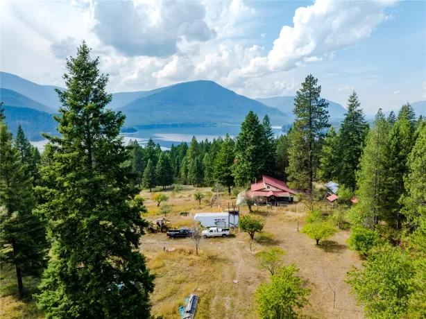 10 Red Fir Lane Noxon Singlefamilyresidence 3 Bedr