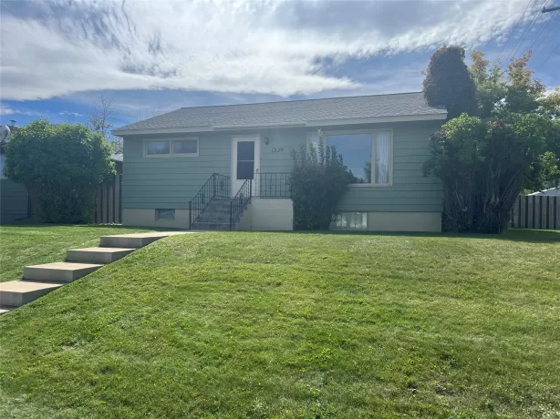 1329 Leslie Avenue Helena Singlefamilyresidence 4
