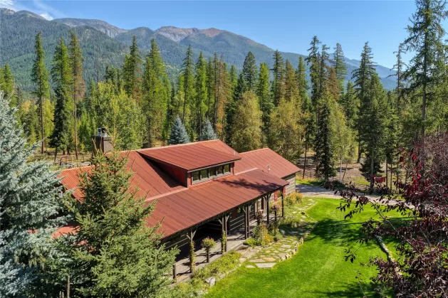 622 Wild Swan Trail Bigfork Singlefamilyresidence
