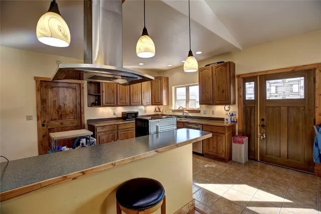 35414 Courville Trail Polson Singlefamilyresidence
