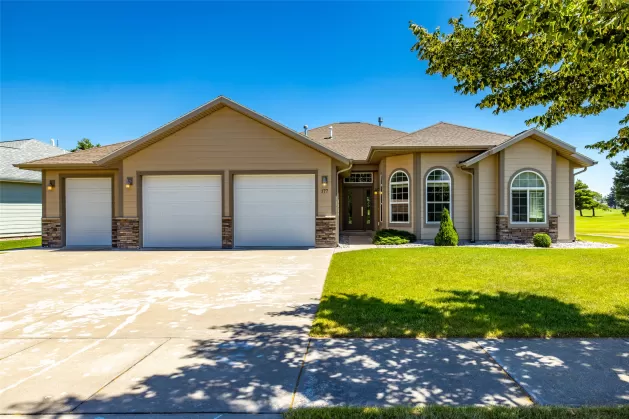 177 Palmer Drive Kalispell Singlefamilyresidence 3