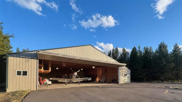132 Lindbergh Drive Marion Singlefamilyresidence 1