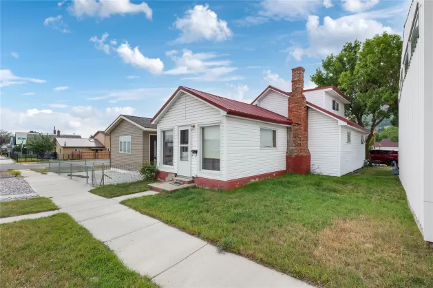 919 E Commercial Avenue Anaconda Singlefamilyresid