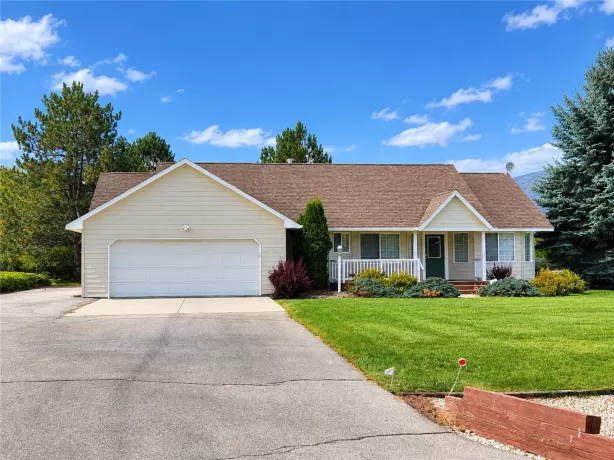 223 Carriage Road Hamilton Singlefamilyresidence 3